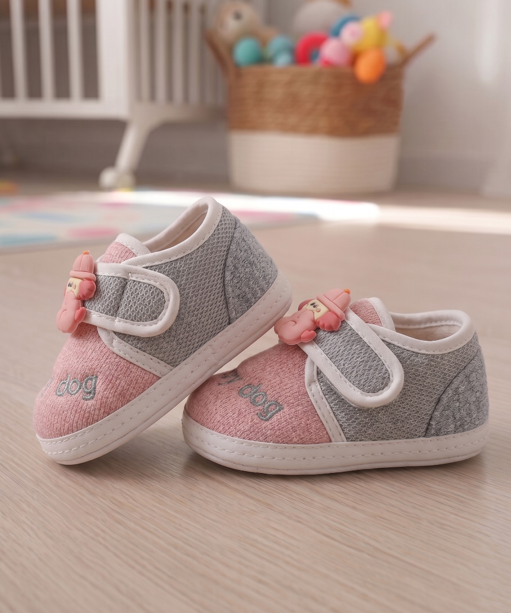 Imported Baby Shoes with Cartoon Badge | 0 to 12 Months