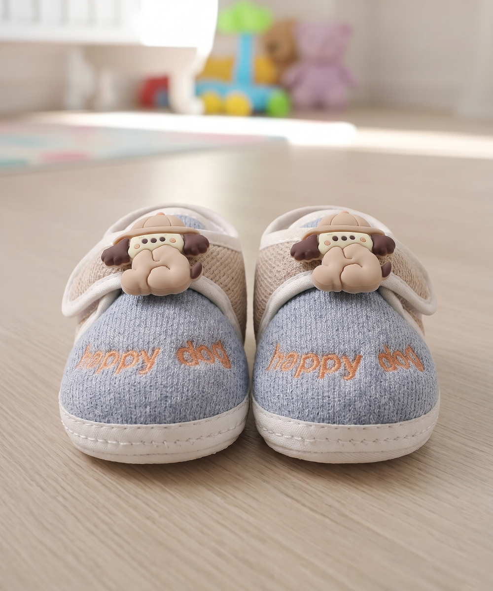 Imported Baby Shoes with Cartoon Badge | 0 to 12 Months